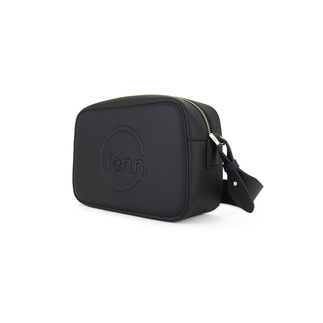 Crossbody – Black – Gold Zip